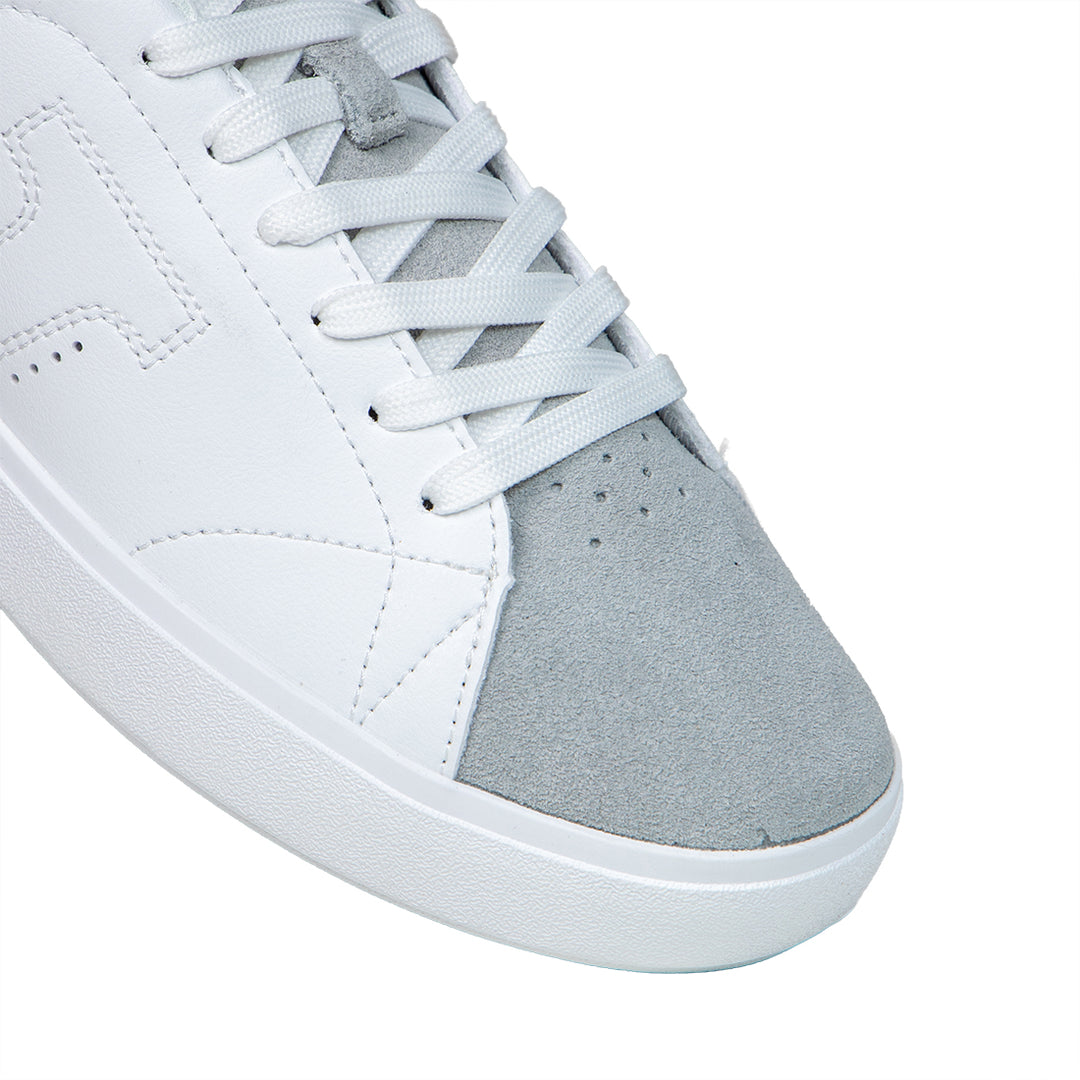 C.Oasis 2633 - White Navy Blue