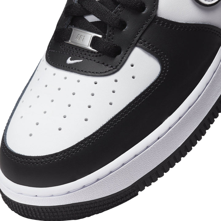 Air Force 1 07 - Black/White/Black