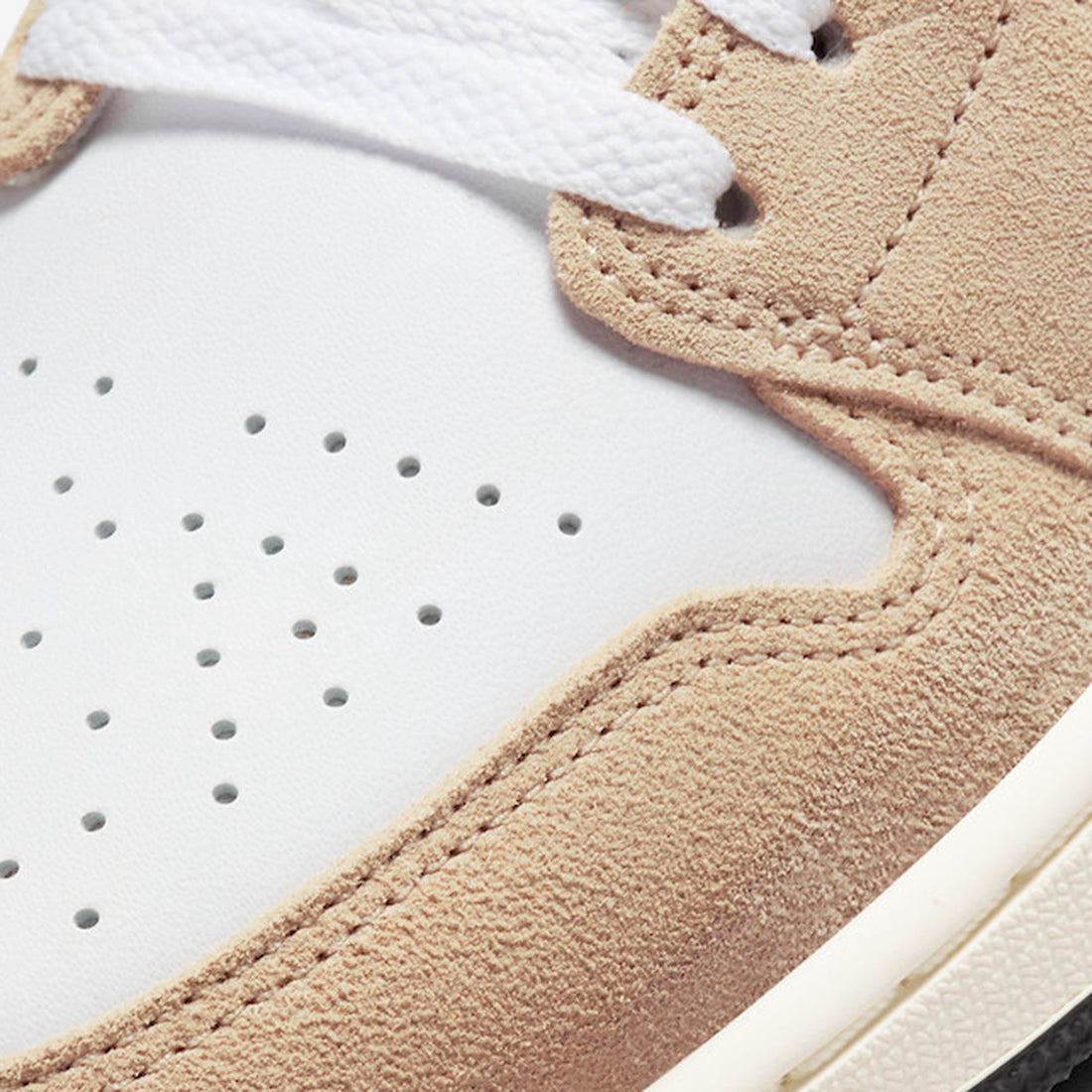 Air Jordan 1 Low Se - Hemp/Mtlc Gold-White-Lt British Tan-Blac – SOLELAB