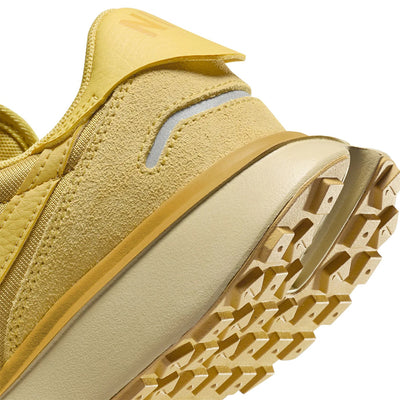W Nike Phoenix Waffle Nbhd - Wheat Gold/Saturn Gold/Team Gold/Mtlc Si