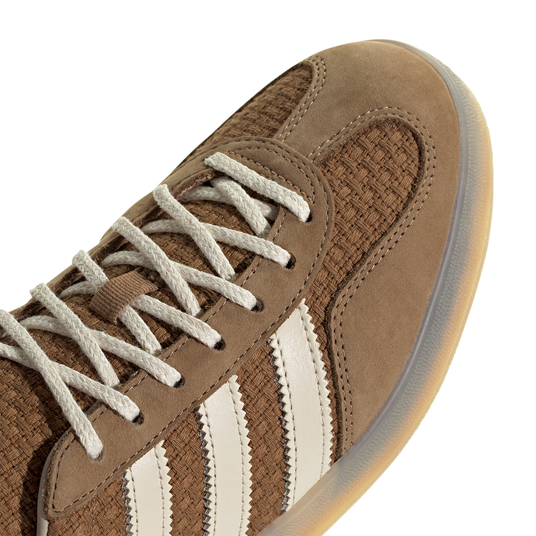 Gazelle Indoor - Brown Desert/Wonder White/Magic Beige