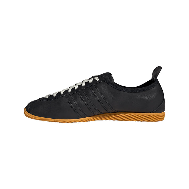 Japan - Core Black/Core Black/Supplier Colour
